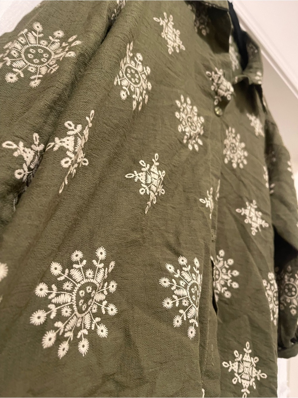 Sundry Olive Green Printed Button-Up Shirt with White Medallions - Picture 4 of 6